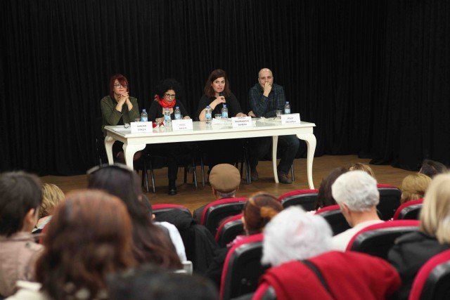 Bayrakl�'da 'D�nya �yk� G�n�' Paneli