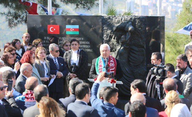 Karaba�lar Hocal��y� unutmad�!