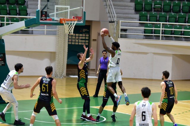 Bornova Belediyespor�dan sessiz galibiyet