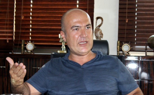 CHP�li Bakan: Karaburun Belediye Ba�kan�m�z�n yan�nday�z