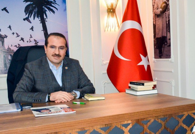 AK Partili K�rkp�nar�dan, umut verici a��klama