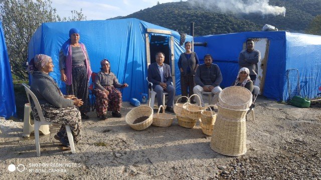 CHP�li Pur�u:Salg�n nedeniyle �Romanlar�n hepsi i�siz kald�!