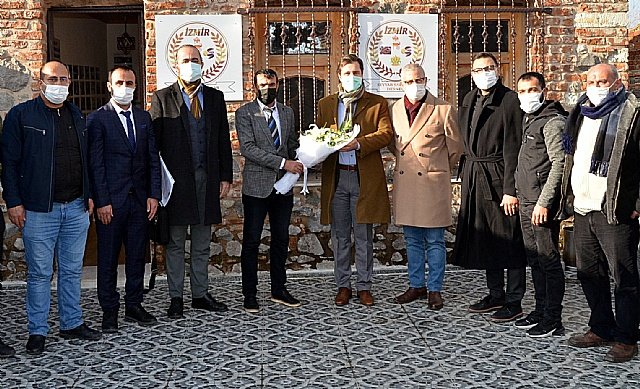CHP �l Ba�kan� Y�cel�den Seyyar Meclisi�ne kat�ld�