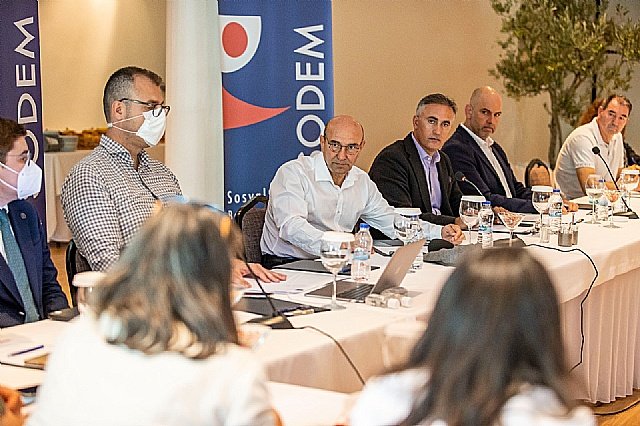 11 CHP�li b�y�k�ehir belediyesi ortak orman politikas� belirliyor