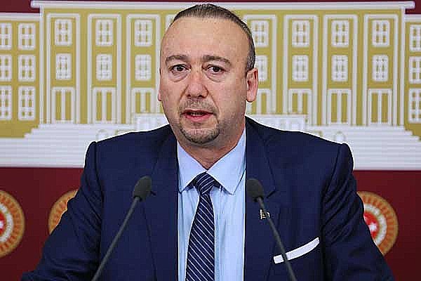 CHP�li Yal�m: Saray�n ���klar� g�zleri k�r etmi�, halk� g�rm�yor!