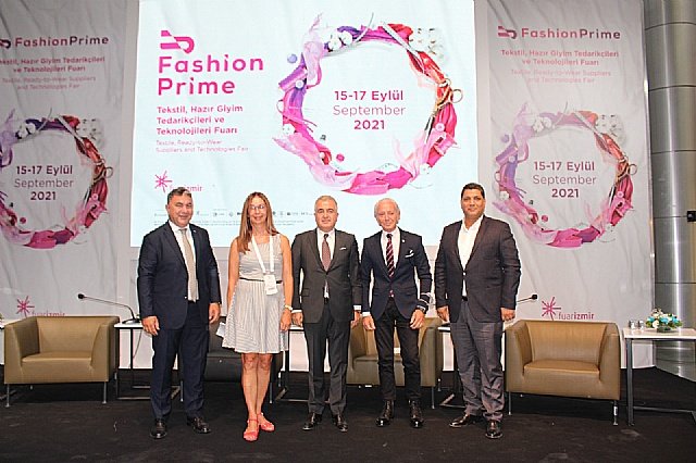 Moda sekt�r� Fuar �zmir�de gelece�ini konu�tu