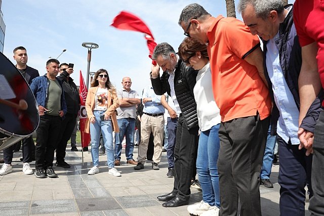 Bayrakl��da 1 May�s co�kusu
