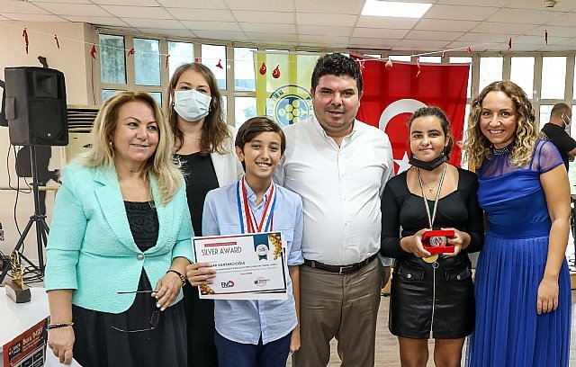 Buca BSM ��rencisi Uygar�a prestijli �d�l