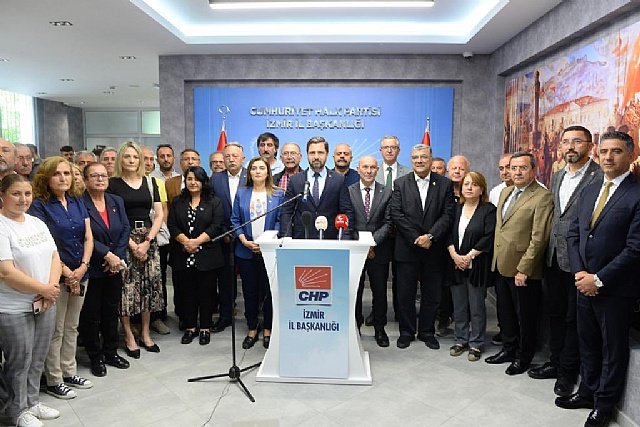 CHP �zmir'den 'Kaftanc�o�lu' a��klamas��Zul�m kar��s�nda geri ad�m atmayaca��z