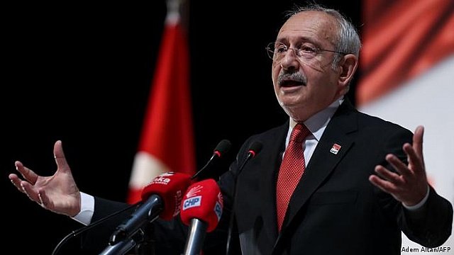 K�l��daro�lu Van�dan sert ��kt�: �Denetimden de tehditten de korkmuyoruz, Feri�tah�n�z gelse bizi korkutamaz, En do�ru adres CHP�dir!�