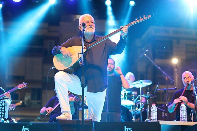 Narl�dere�de Onur Ak�n R�zgar�