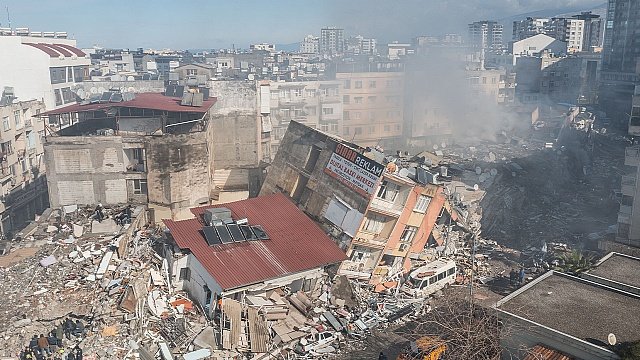 AFAD: Kimliklendirme yap�lamayan cenazeler 24 saat sonra defnedilecek