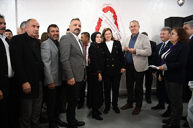 Bornova�da CHP�ye 300 ki�ilik kat�l�m