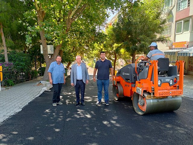 Karaba�lar'da asfaltlama �al��malar� s�r�yor