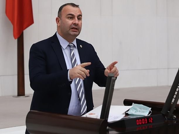 CHP�li Arslan: ' �zmir�de Sa�l�k Bakanl���na Ait Bina Ve Hastanelerin Y�zde 51�nin Depreme Dayan�kl� De�il!'