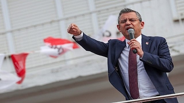 CHP Lideri �zel tarihi zaferin ard�ndan ilk kez �zmir'e geliyor!